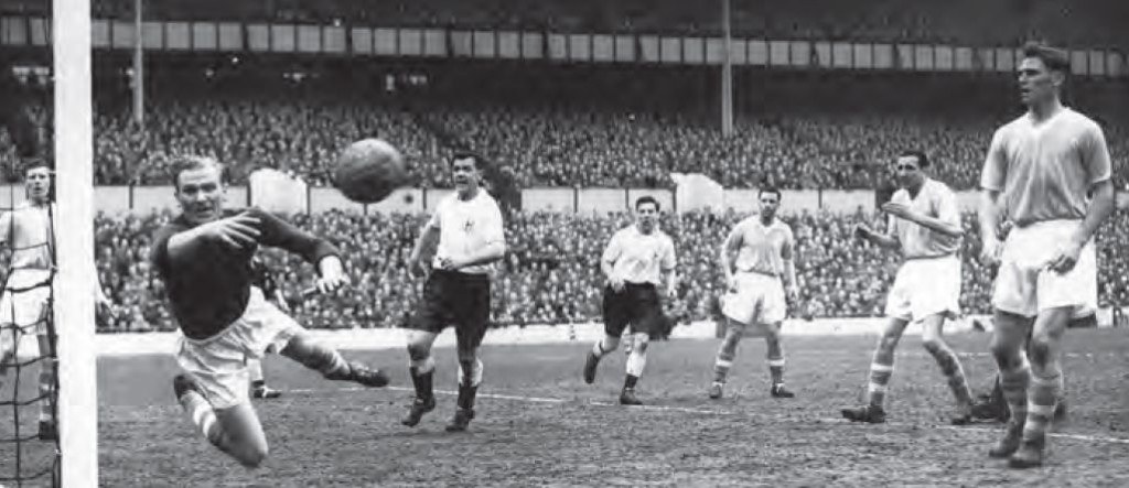 Tottenham Hotspur v Manchester City 1955/56