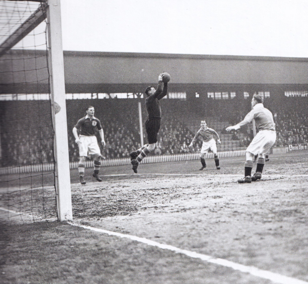 Millwall v Manchester City 1938/39