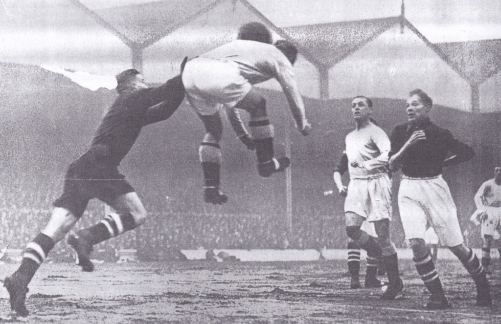 Arsenal v Manchester City 1932/33
