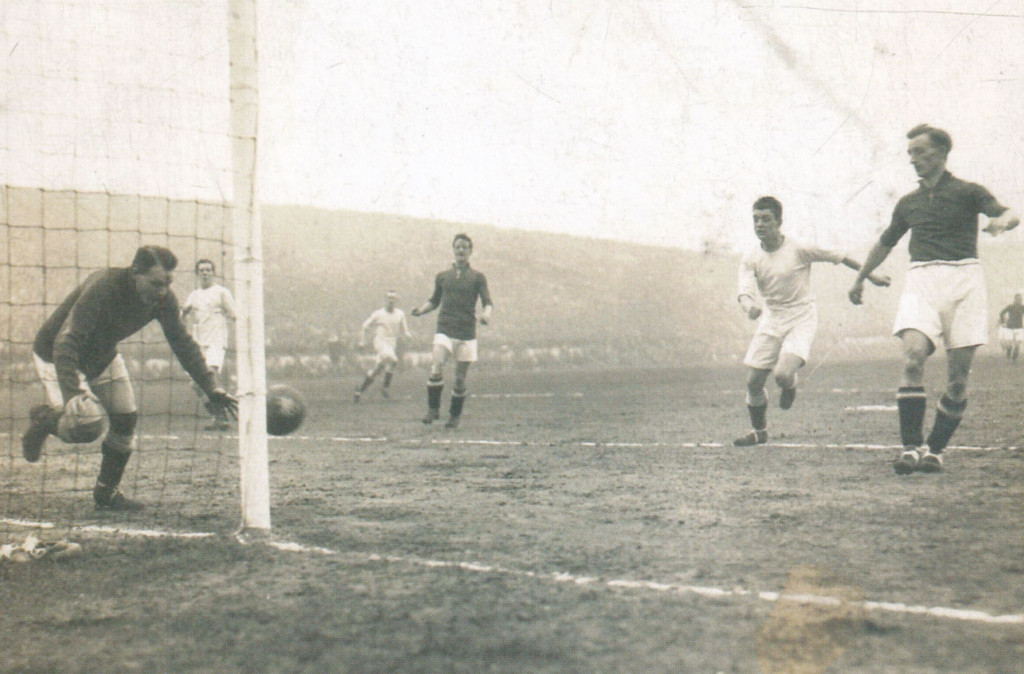Manchester City v Huddersfield Town 1925/26
