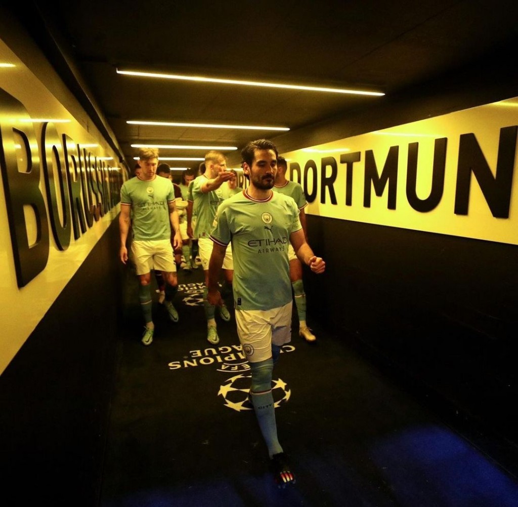 Borussia Dortmund v Manchester City UEFA Champions League Group G Matchday 5 2022/23