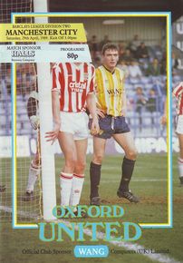 Oxford United v Manchester City 1988/89